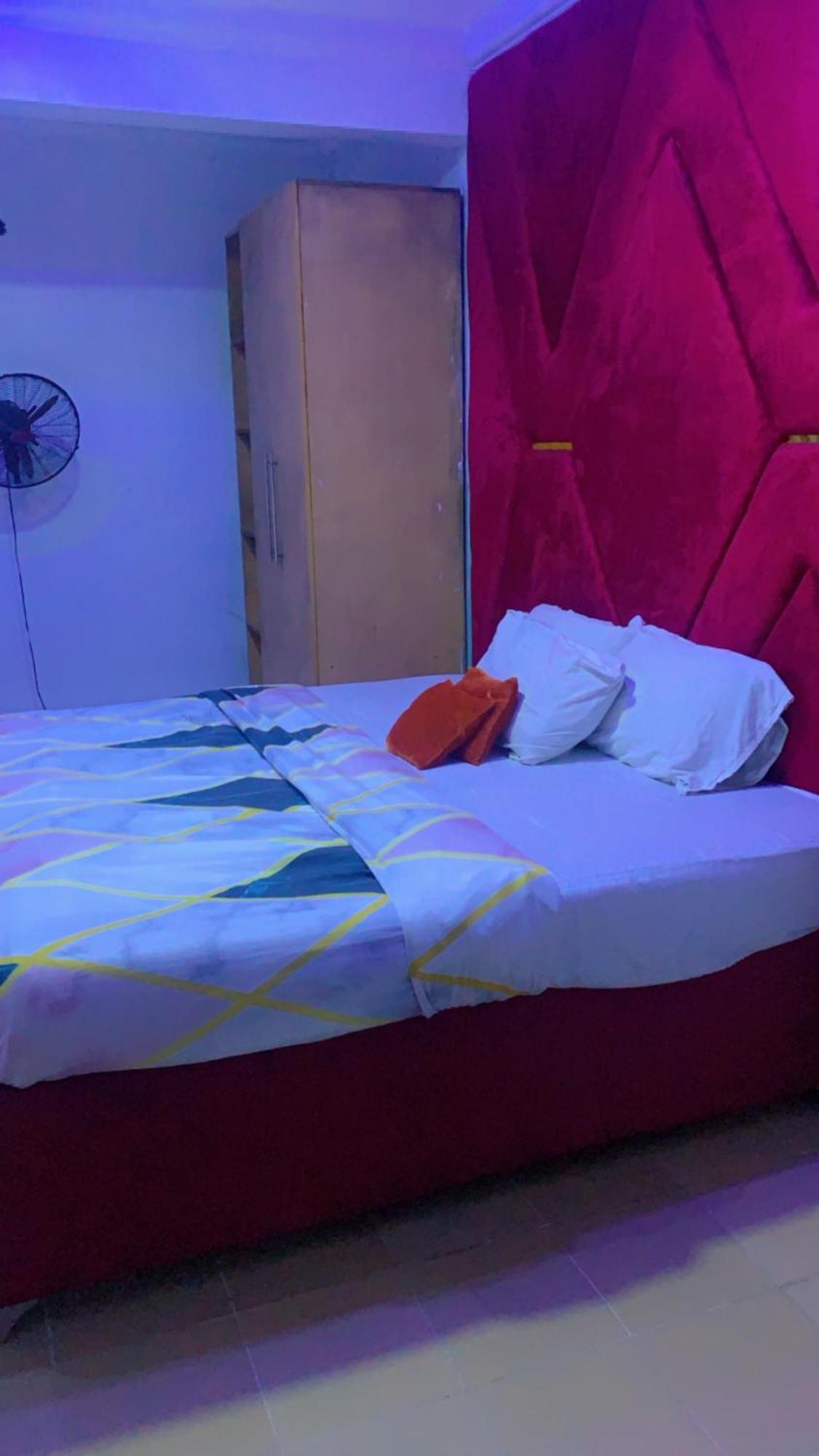 לגוס Blue Moon Hotels Victoria Island מראה חיצוני תמונה