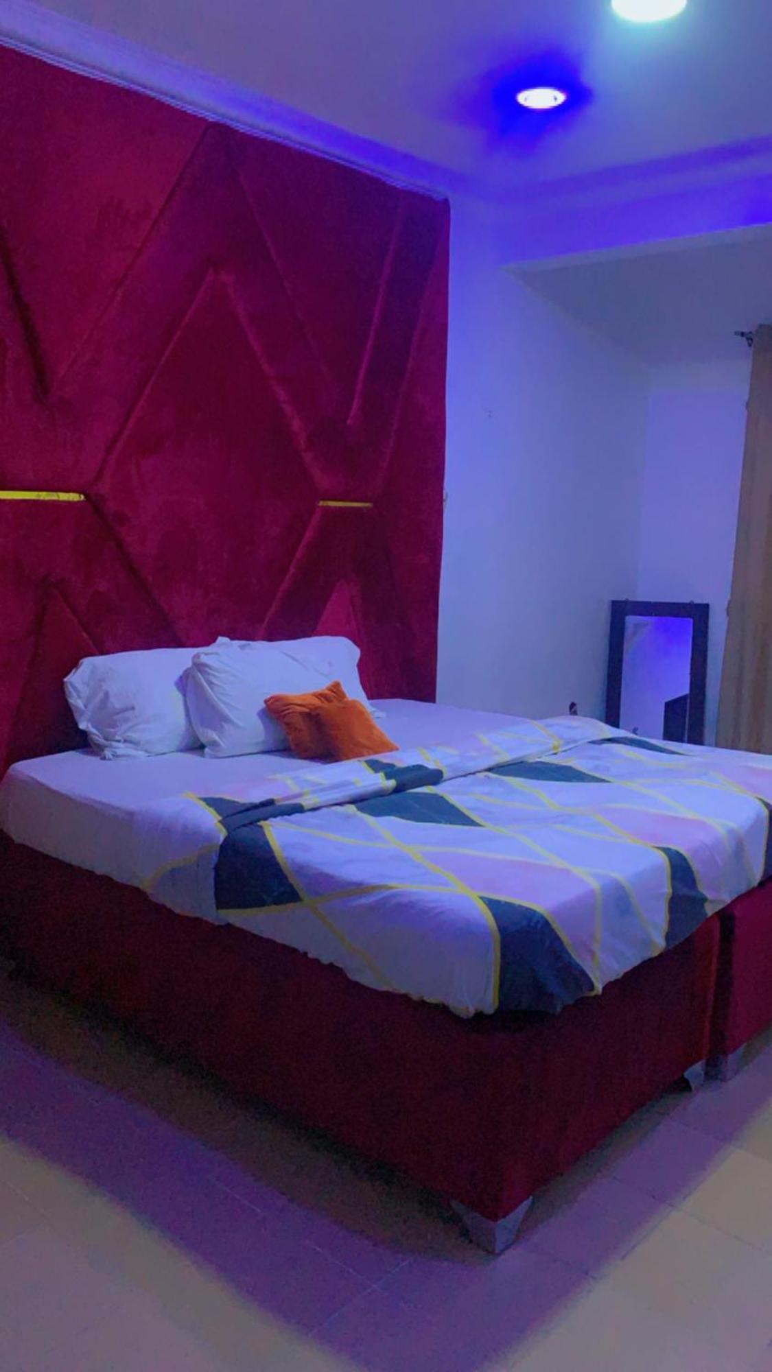 לגוס Blue Moon Hotels Victoria Island מראה חיצוני תמונה