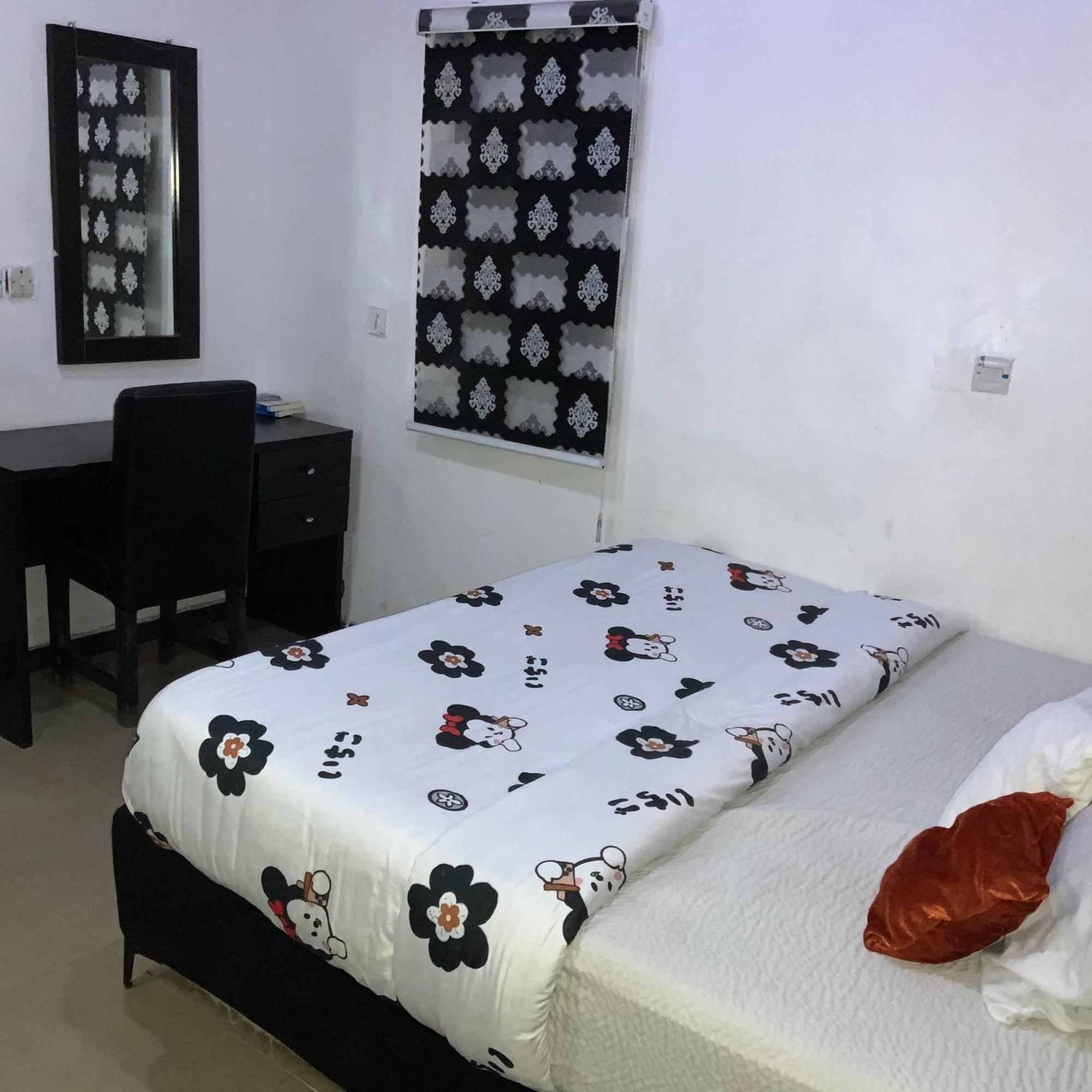 לגוס Blue Moon Hotels Victoria Island מראה חיצוני תמונה